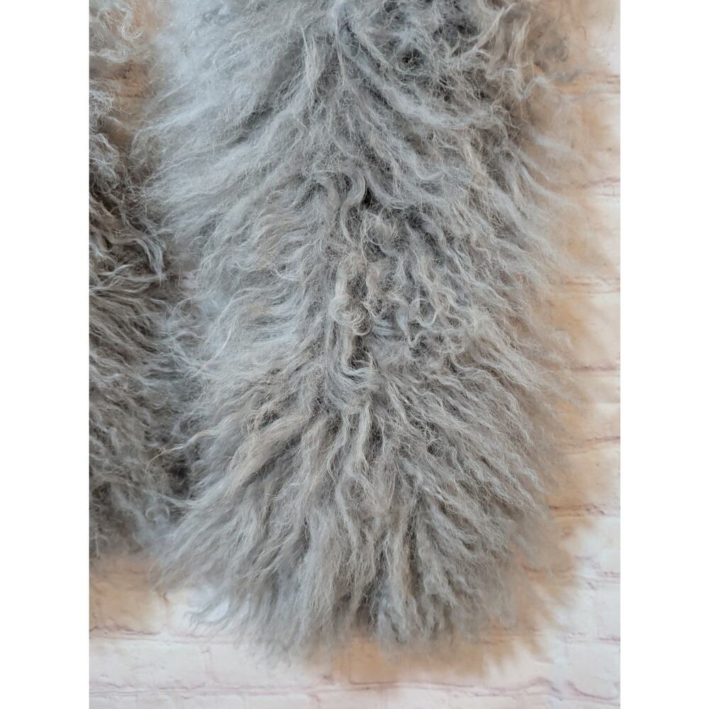 Charlotte Simone Gray Mongolian Lambswool Fur Stole Scarf 6' Long Wide Ends EUC - Picture 5 of 8